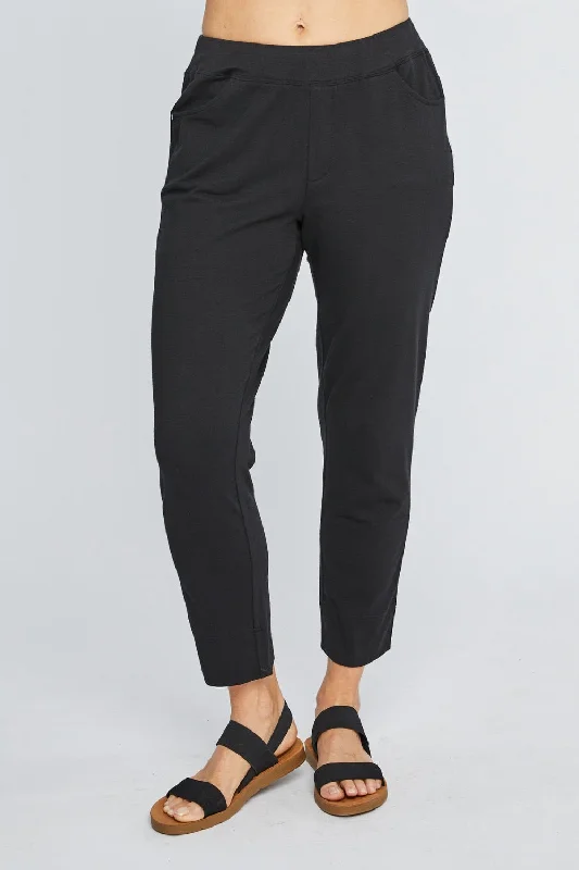 Neon Buddha Black 2-Pocket Pull On Jean Capri Pants 12175